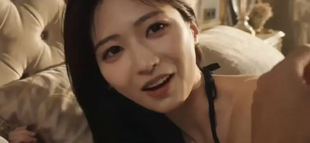 《B中爱情故事》黄豆AI短剧全集免费观看-高三爱情故事4K高清无删减版-百度网盘一键转存资源-VS影院纯净无广告播放B中爱情故事